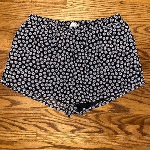 Daisy shorts